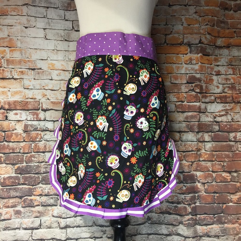 Cocktail Apron Purple Sugar Skulls